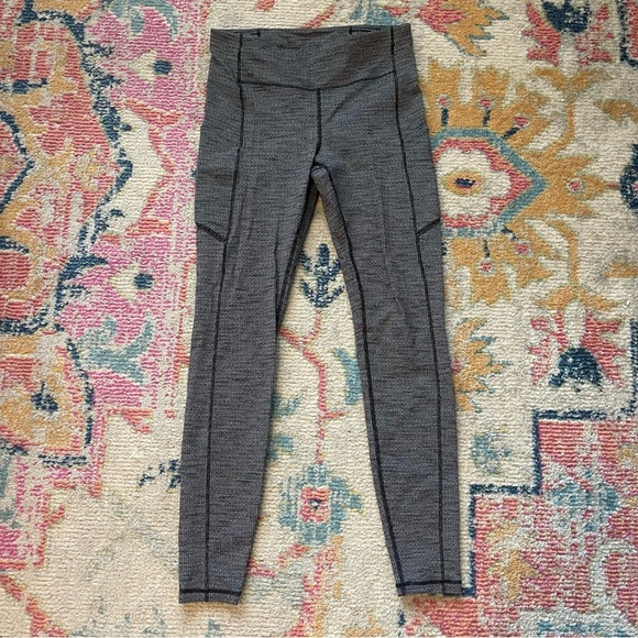 Lululemon Speed Up Tight in Houndstooth 8 - Picture 2 of 6